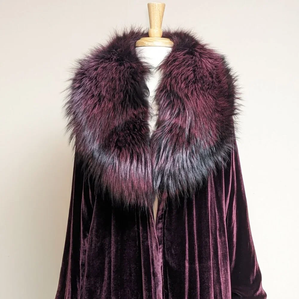 THE PERFEXT The Penelope Fur and Velvet Coat in Burgundy - Picture 2 of 9